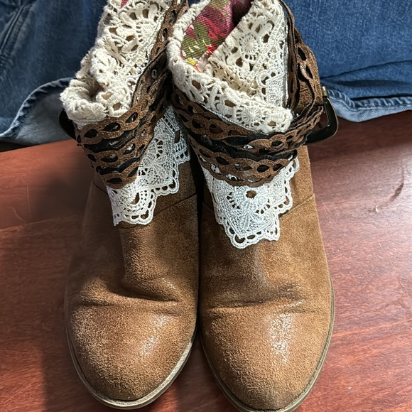 Tigerbear Republik Boots - Picture 2 of 11